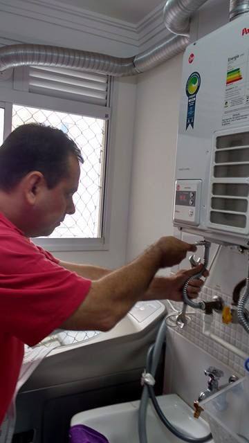 Instalação de aquecedor de água a gás
